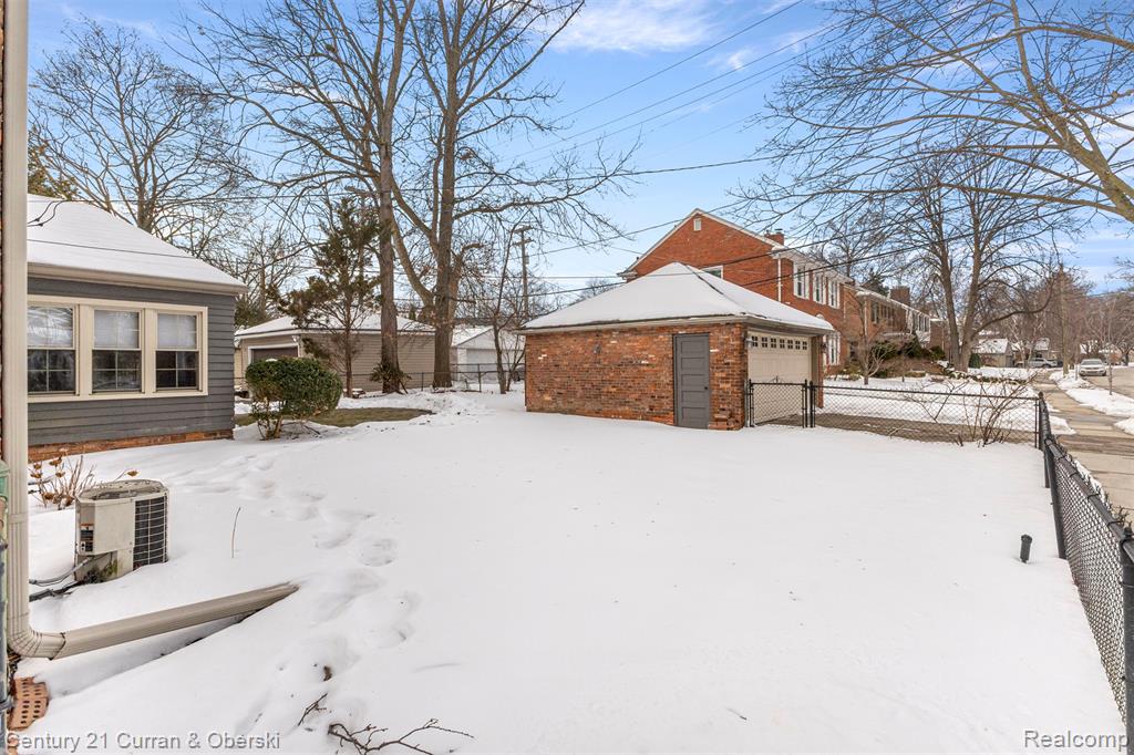 900 Meridan Street, Dearborn, MI 48124 — Photo 42