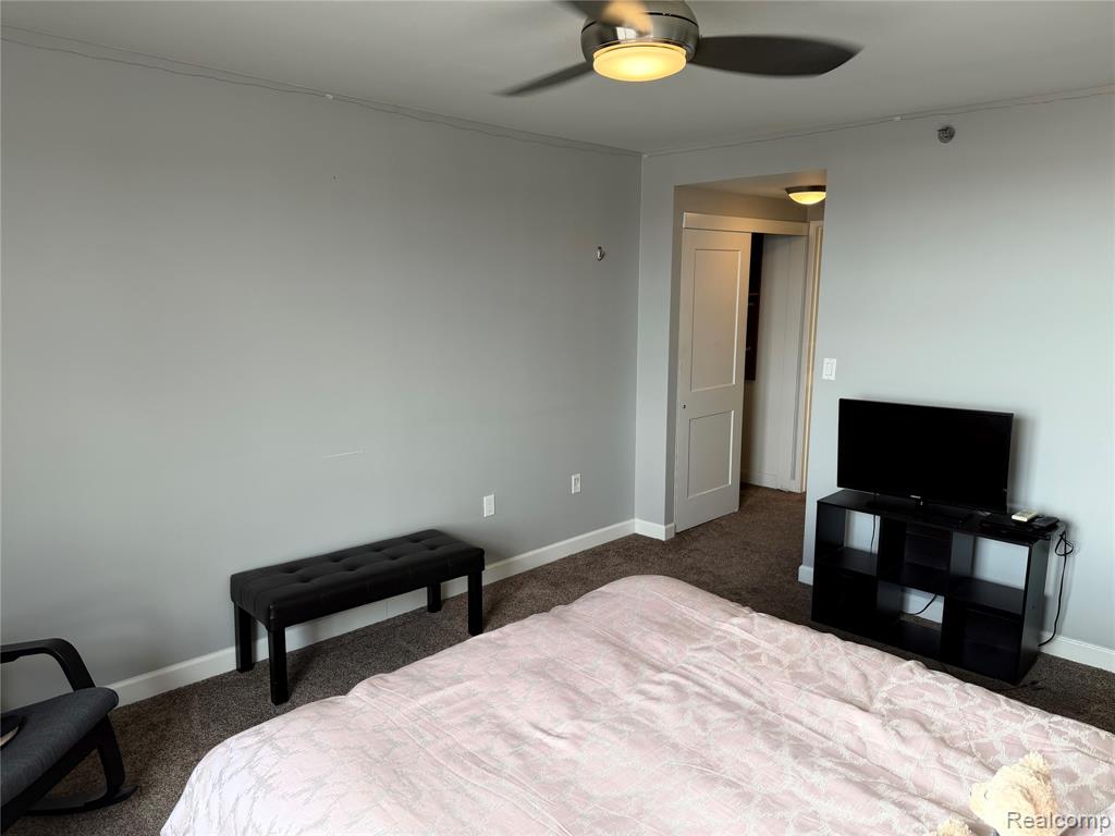 250 E Harbortown Drive, 1104, Detroit, MI 48207 — Photo 23