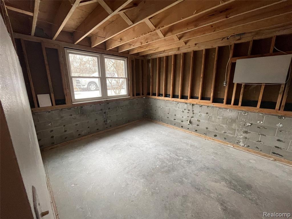 810 Holland Avenue, 2, Port Huron, MI 48060 — Photo 18