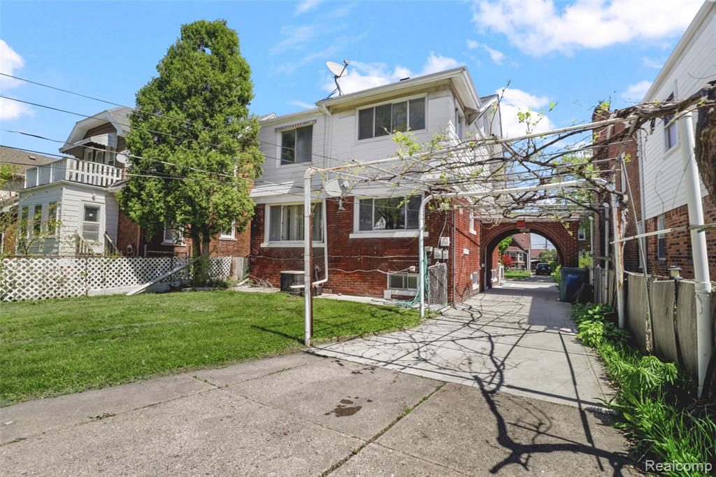 5003 Maple Street, Dearborn, MI 48126 — Photo 35