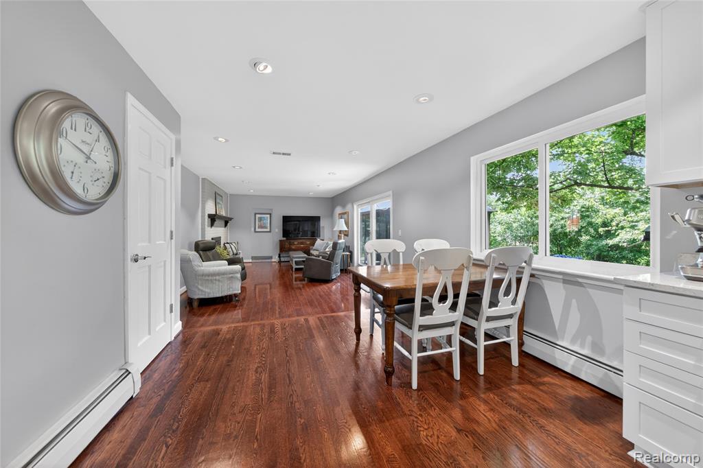 3717 Tyrconnel Court, West Bloomfield, MI 48323 — Photo 14