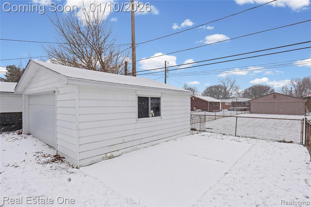 7349 GILMAN Street, Westland, MI — Photo 8