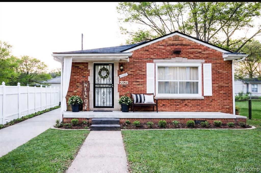 20225 Moenart Street, Detroit, MI 48234 — front exterior