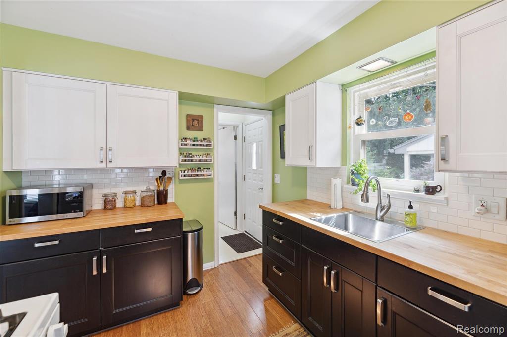 460 OWENDALE Street, Ypsilanti, MI 48197 — Photo 15