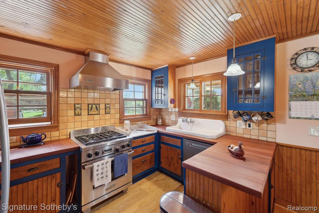 9827 KENNEDY Road, Munith, MI 49259 — Photo 18