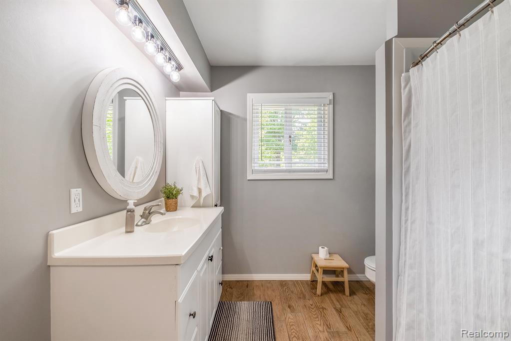 602 Davis Street, Fenton, MI 48430 — Photo 13