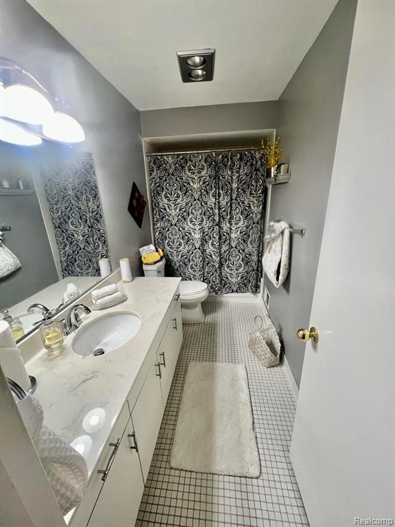 29577 PINE RIDGE Circle, Farmington Hills, MI 48331 — Photo 11