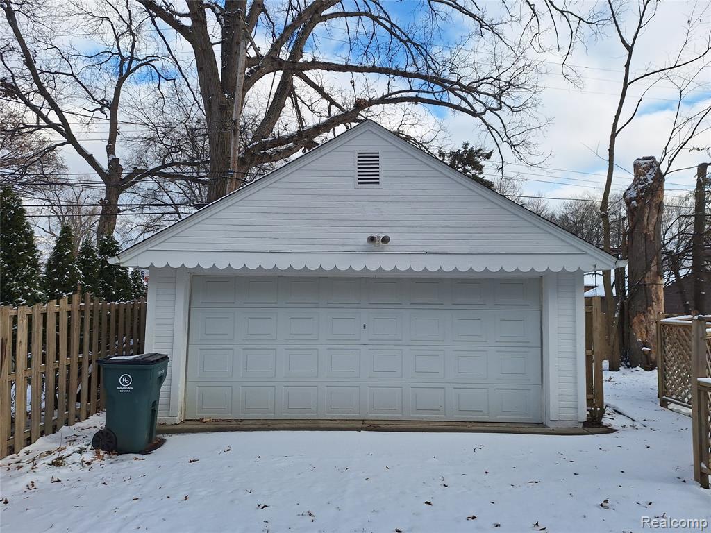 607 S Connecticut Street, Royal Oak, MI 48067 — Photo 20