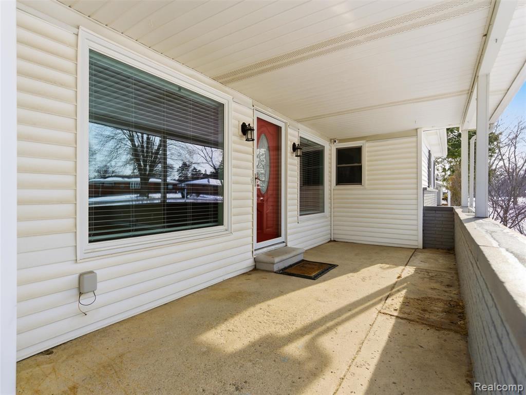 48940 Cardinal Street, Shelby Twp, MI 48317 — Photo 4