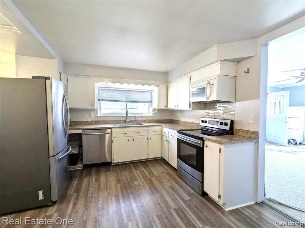 5605 W Utica Road, Shelby Twp, MI 48317 — Photo 11
