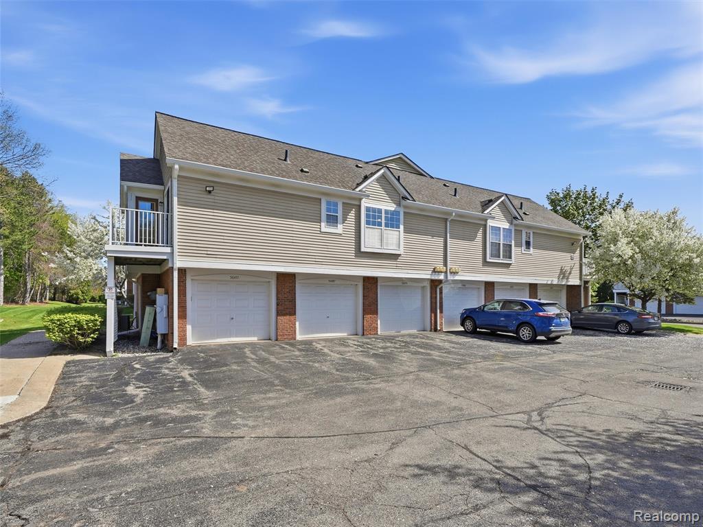 56471 Scotland Boulevard, Utica, MI 48316 — Photo 12