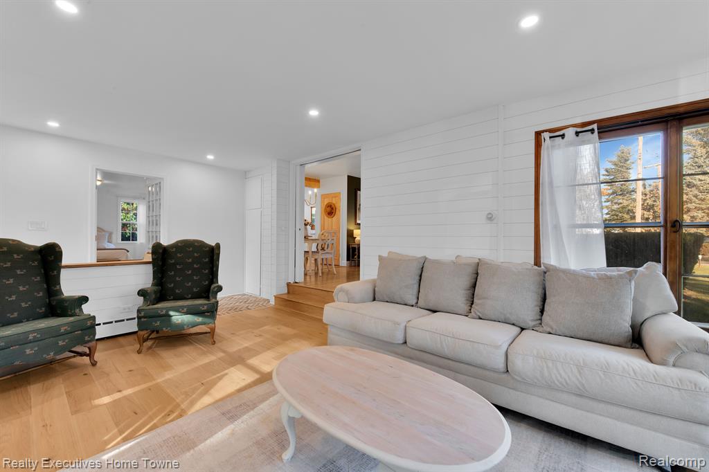 4395 GRATIOT Avenue, Fort Gratiot, MI 48059 — Photo 14