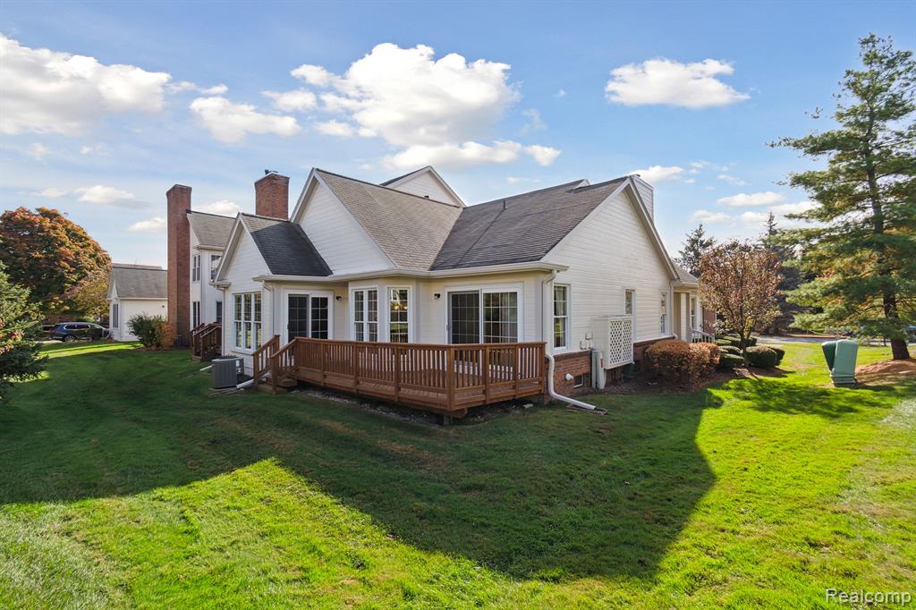 39784 GLENVIEW, Northville, MI 48168 — Photo 49