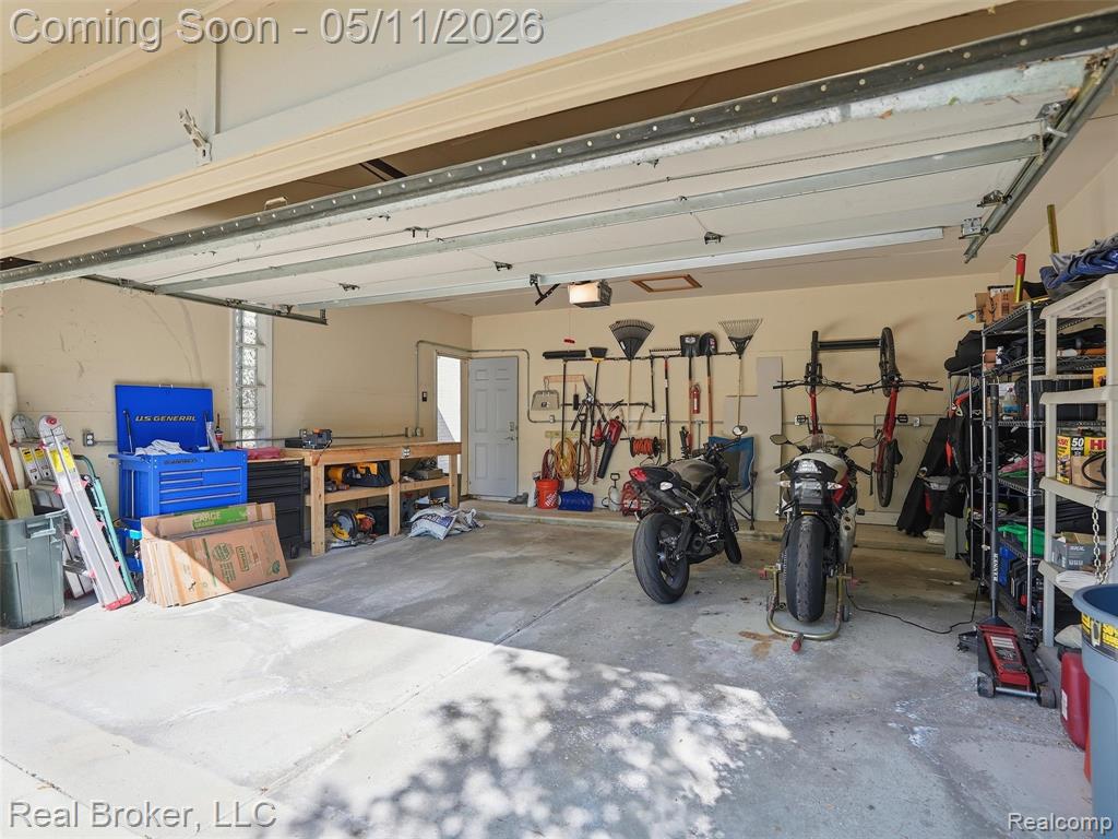 42115 E Edward Drive, Clinton Twp, MI 48038 — Photo 44