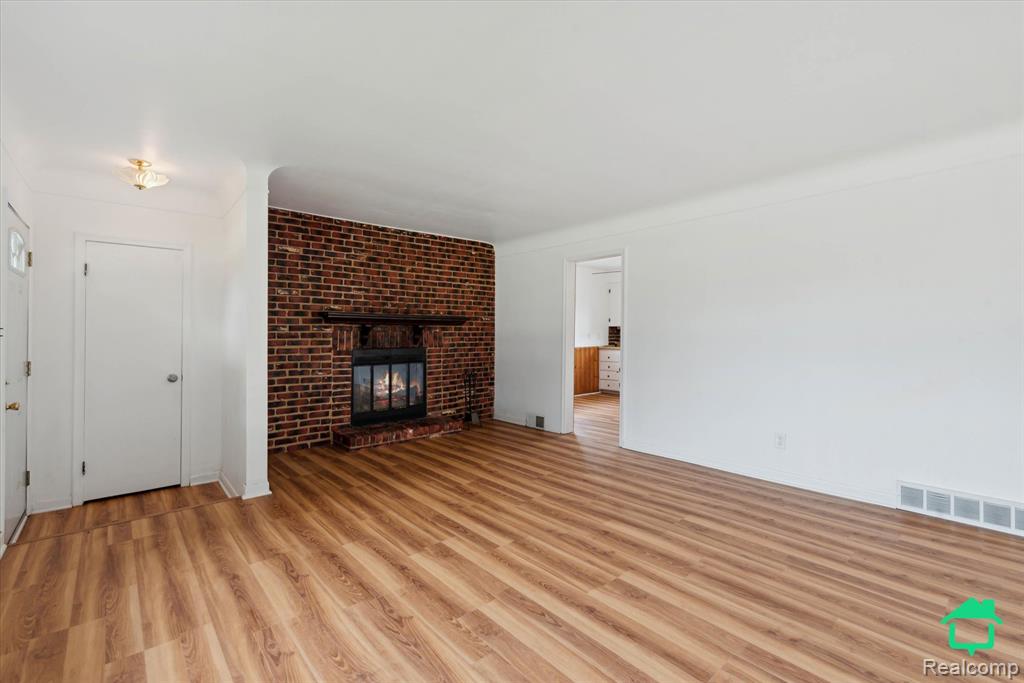 Photo for 32703 Anita Drive, Westland, MI - Listing #20251006501 32703 Anita Drive, Westland, MI