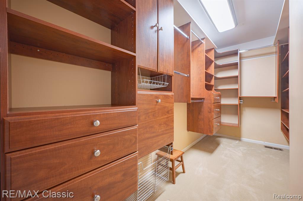4661 Mallards Landing, Highland, MI — Photo 35