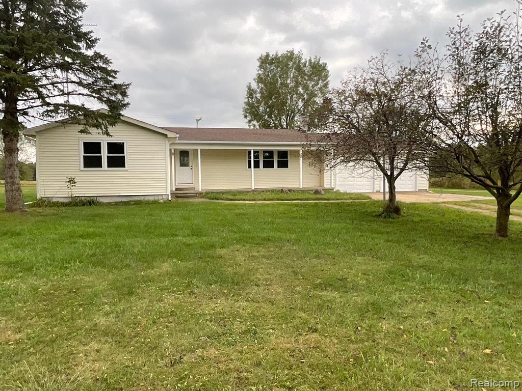 3076 KINGS MILL Road, North Branch, MI 48461 — Photo 5