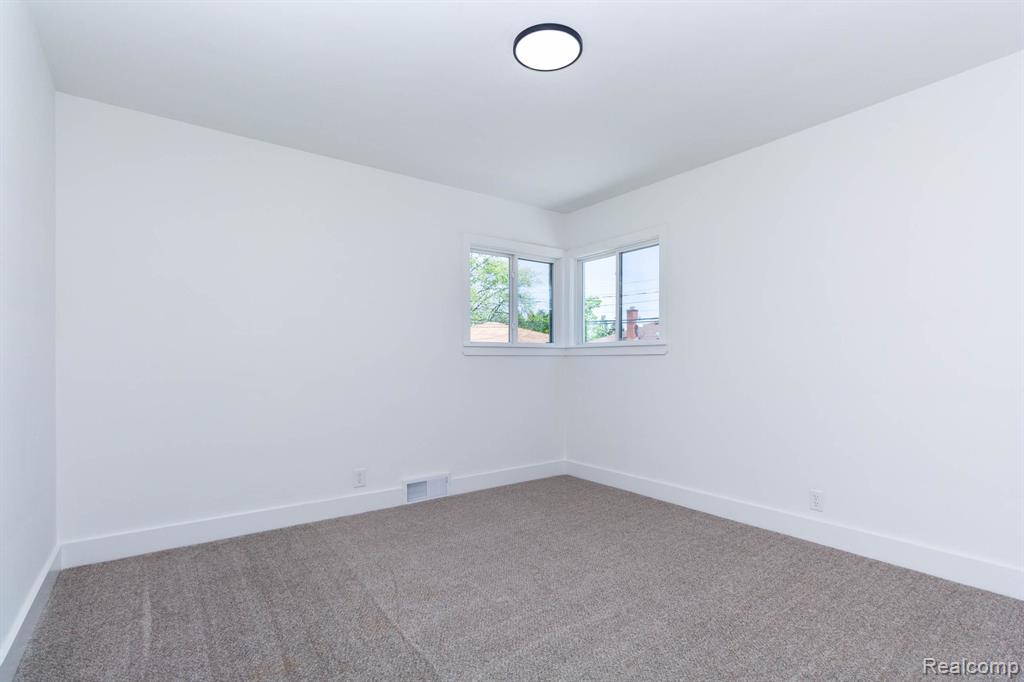 2469 Ferris Avenue, Lincoln Park, MI 48146 — Photo 9