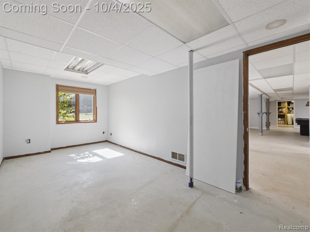 5600 Garretson Lane, Oxford, MI 48371 — Photo 33