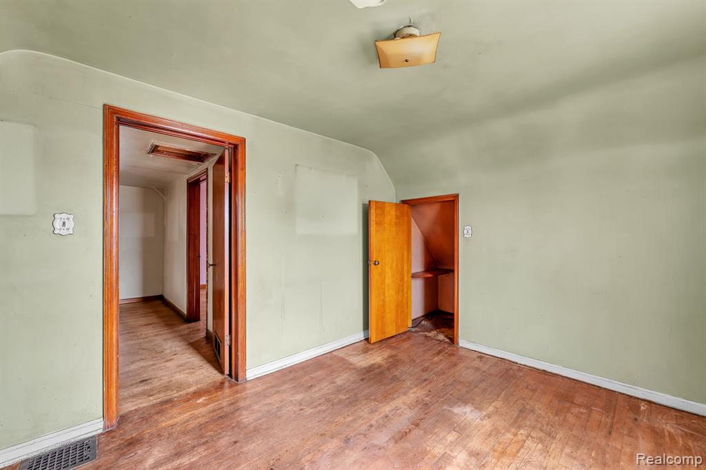 5635 BRANDON Street, Detroit, MI 48209 — Photo 11