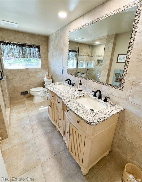 54511 MERKEL Lane, Shelby Twp, MI 48316 — Photo 23
