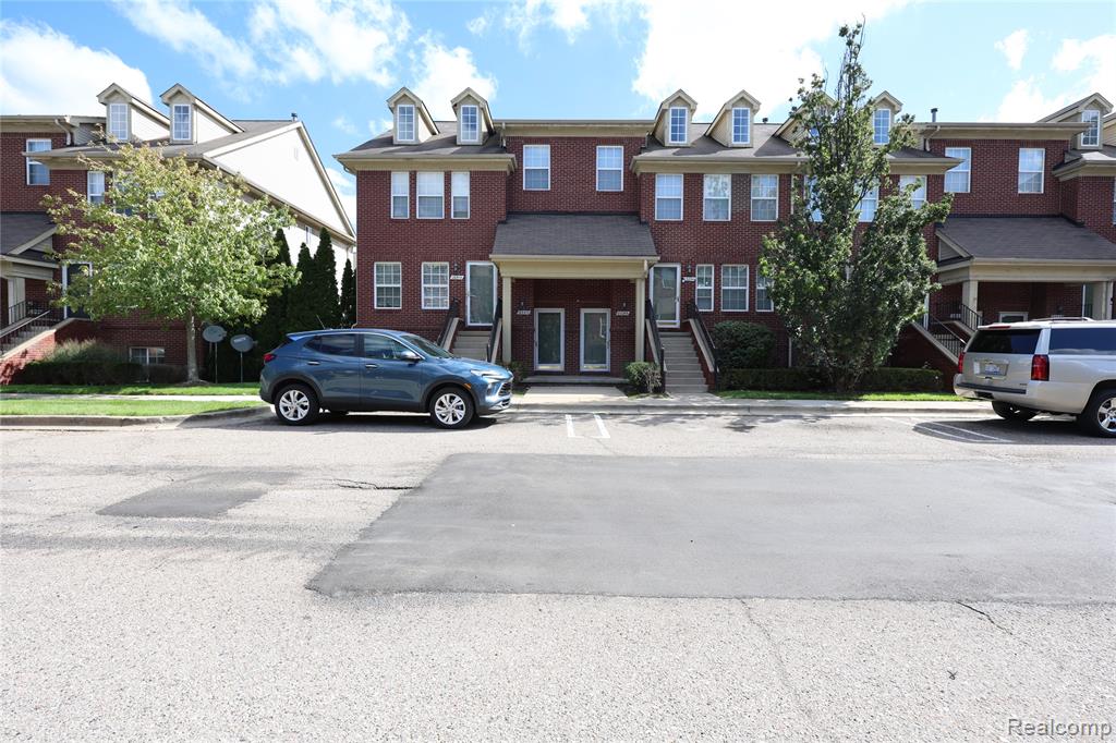 23312 Cornerstone Village Drive, Southfield, MI 48075
