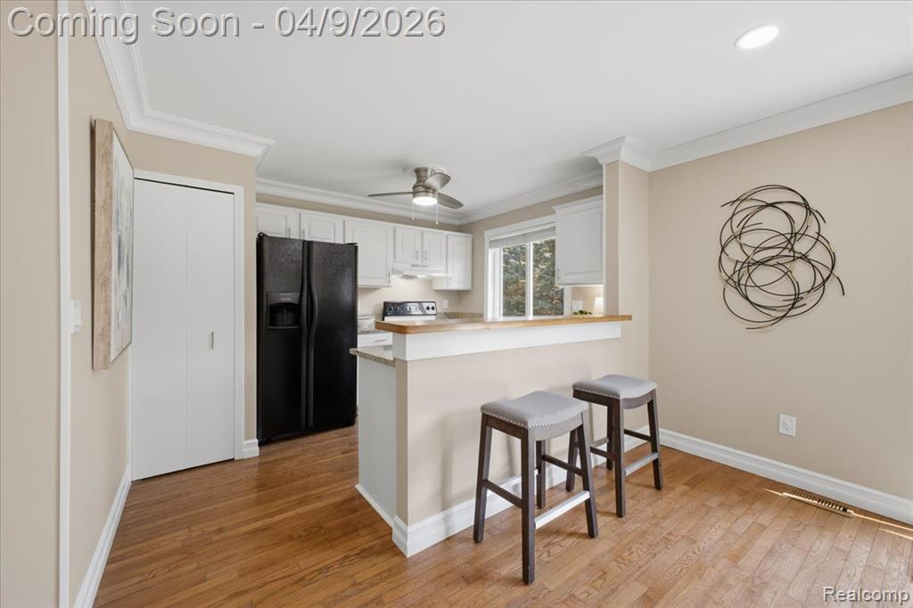 889 Hadley Road, Rochester Hills, MI 48333 — Photo 16
