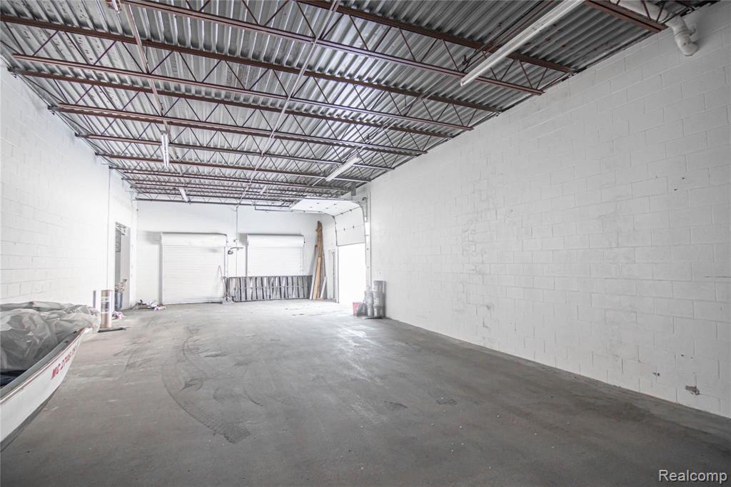 4120 W Pierson Rd, Flint, MI 48504 — Photo 8