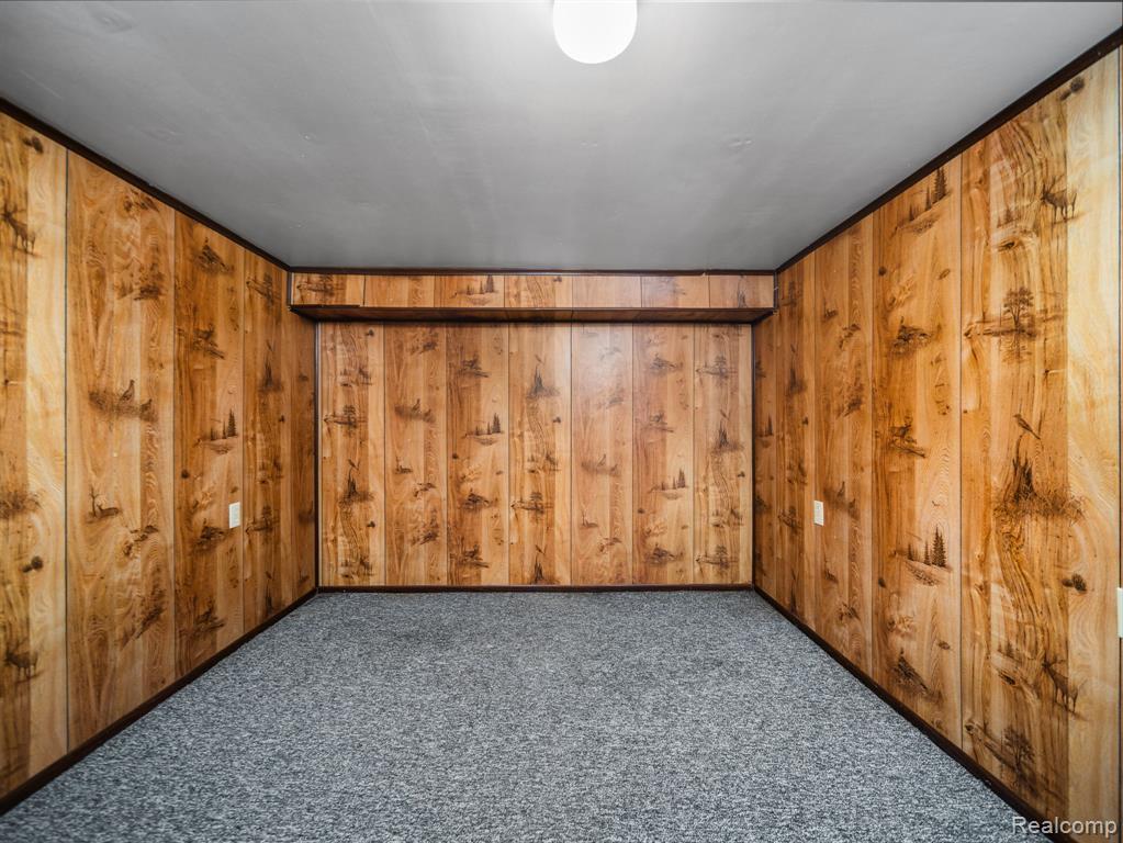 681 Lakeview Drive, Harrison, MI 48625 — Photo 43