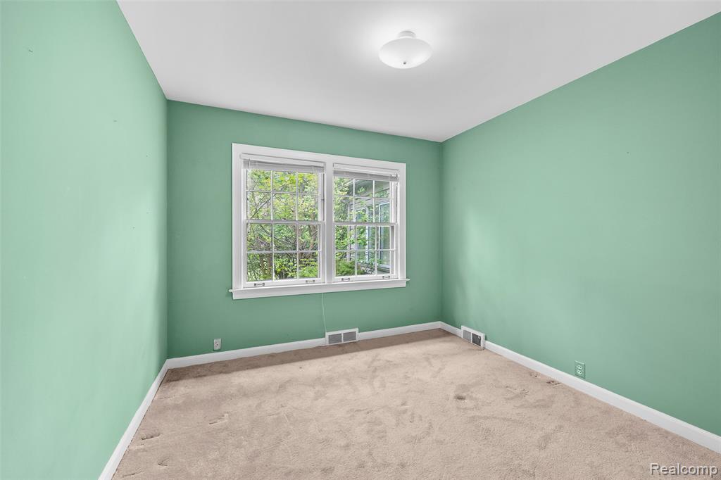404 Lexington Boulevard, Royal Oak, MI 48073 — Photo 18