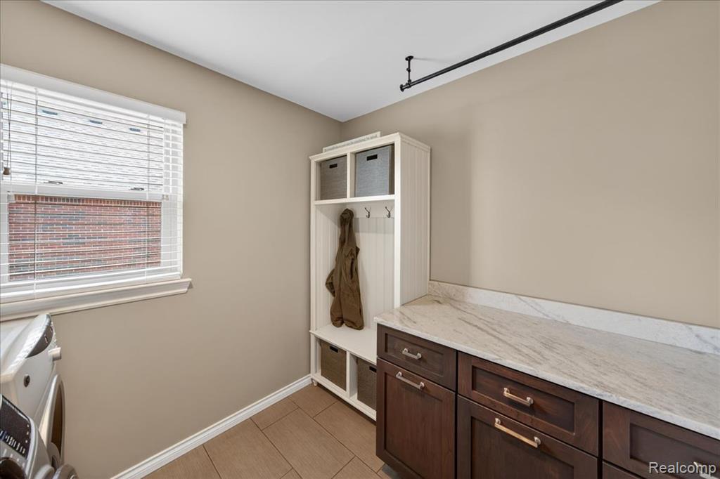 20196 Huron Drive, Clinton Twp, MI 48038 — Photo 34