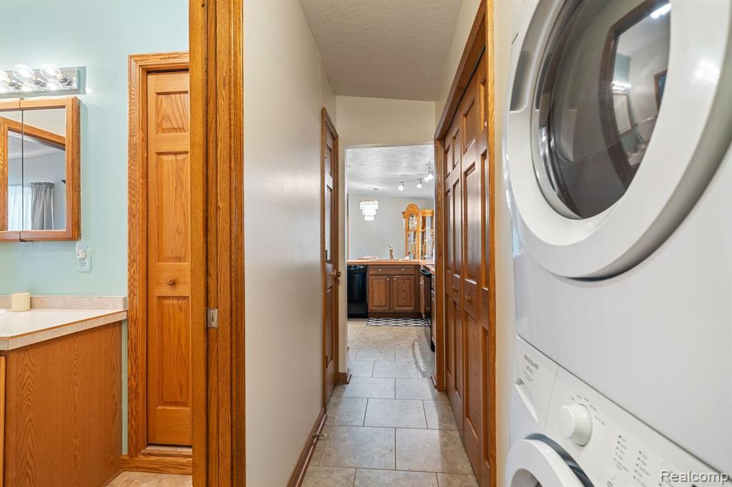 3939 CASTLE Road, North Branch, MI 48461 — Photo 23