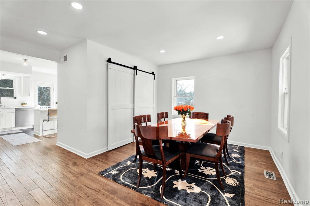 650 Wattles Road, Bloomfield Hills, MI 48304 — Photo 21