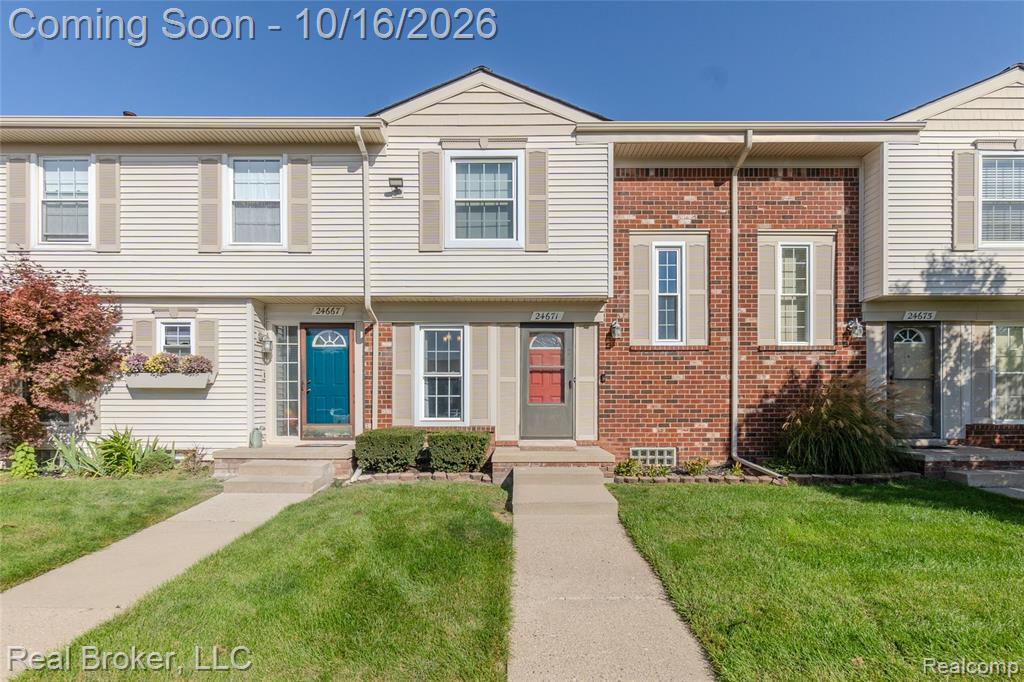 24671 Bashian Drive, Novi, MI