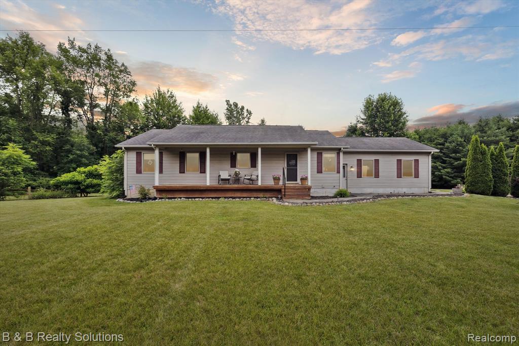 2264 Dodds Road, North Branch, MI 48461 — Photo 57