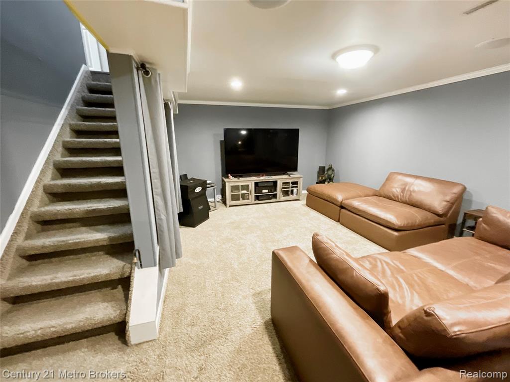 5363 Irish Road, Grand Blanc, MI 48439 — Photo 25