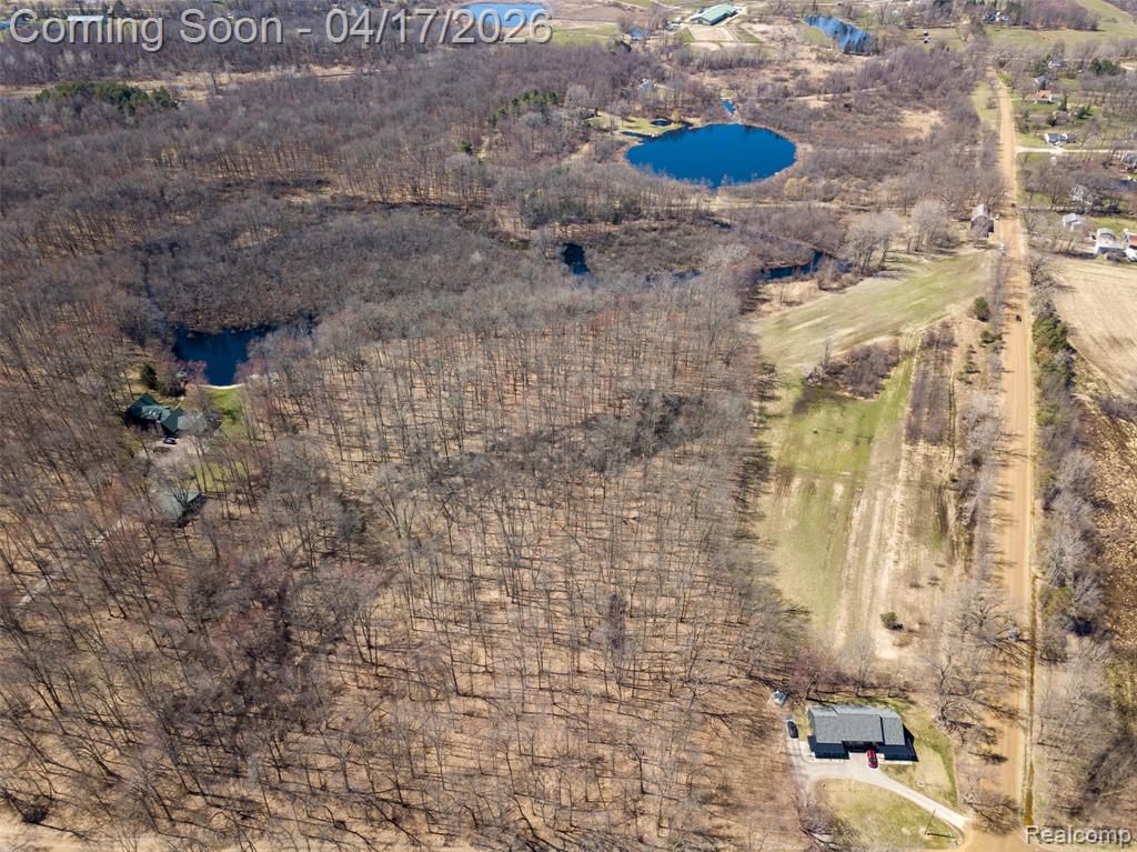 825 W Rose Center Road, Holly, MI 48442 — Photo 6
