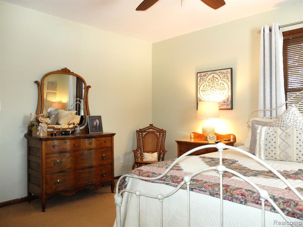 8180 SLEEPY TIME Court, Clarkston, MI 48348 — Photo 21