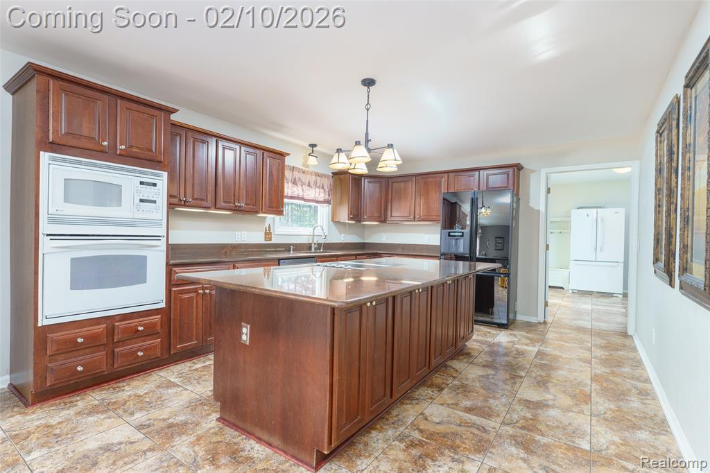 11651 Earl Street, Pinckney, MI, 48169