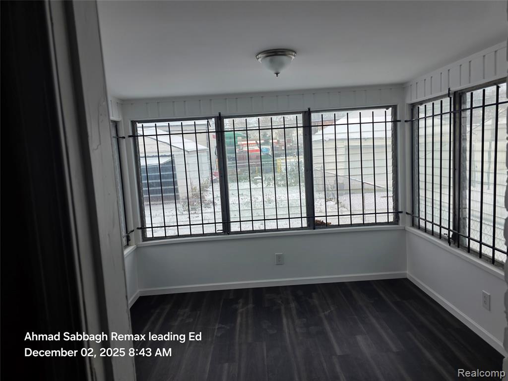 8029 Hartwell Street, Detroit, MI 48228 — Photo 5