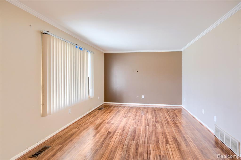 496 Central Street, Marysville, MI 48040 — Photo 4