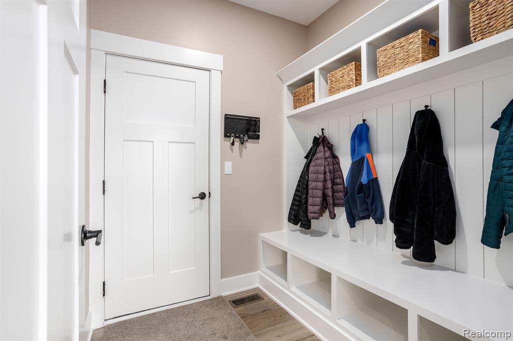 58790 SELLA Drive, South Lyon, MI 48178 — Photo 19