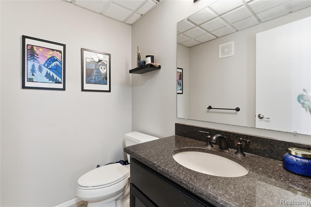 868 Yorktown Court, Northville, MI 48167 — Photo 22
