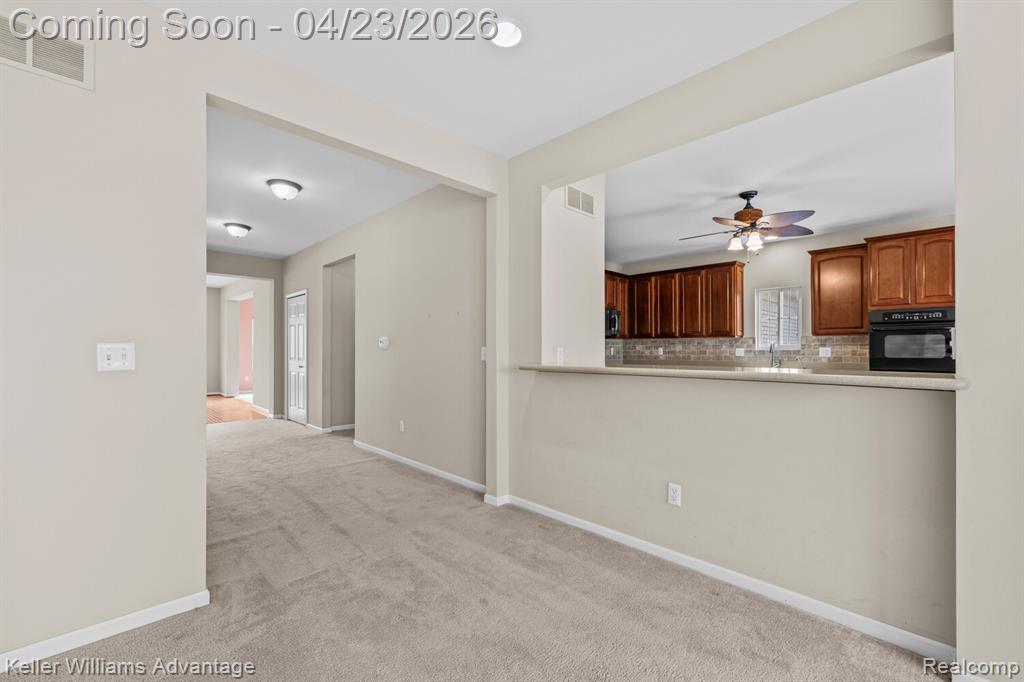 4100 Norwich Court, Rochester, MI 48306 — Photo 13