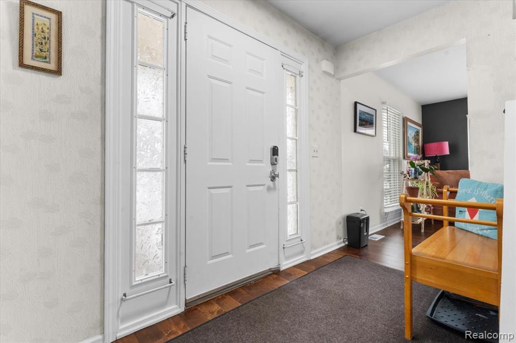 21301 E Glen Haven Circle, Northville, MI, 48167