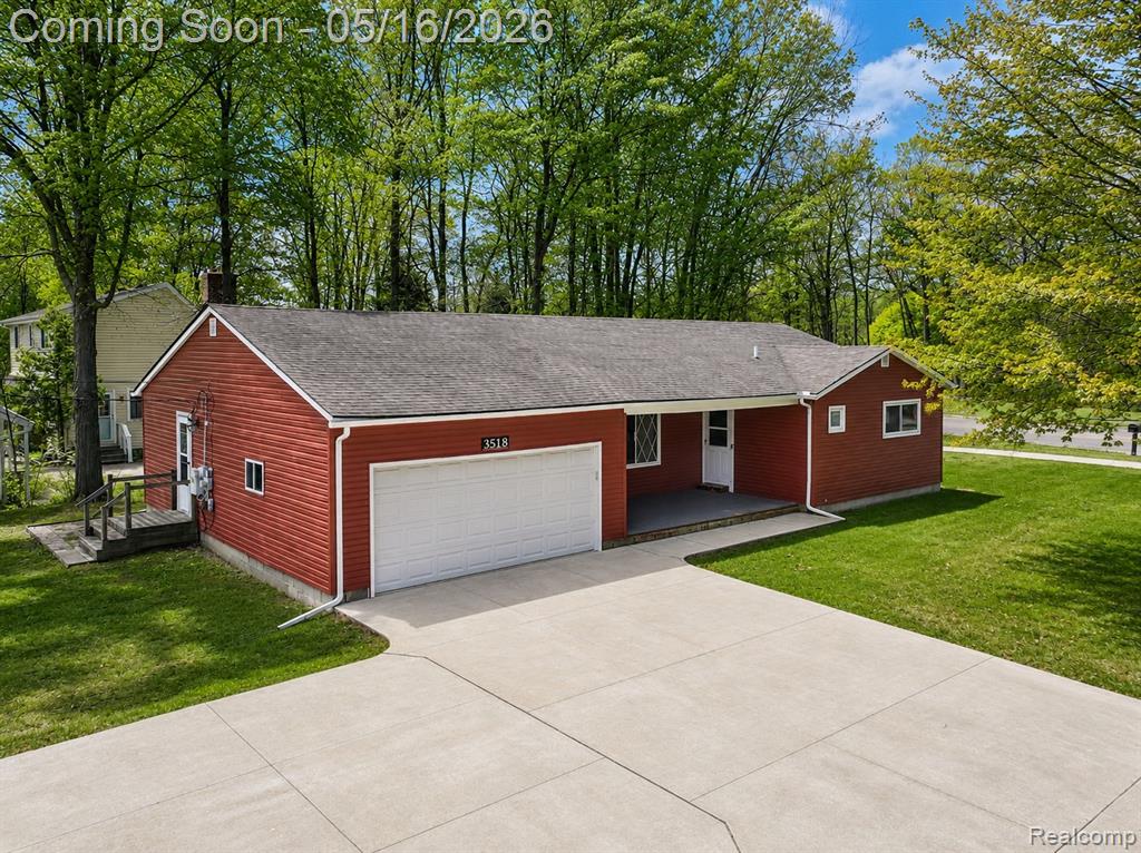 3518 N Shimmons Circle, Auburn Hills, MI 48326 — Photo 6