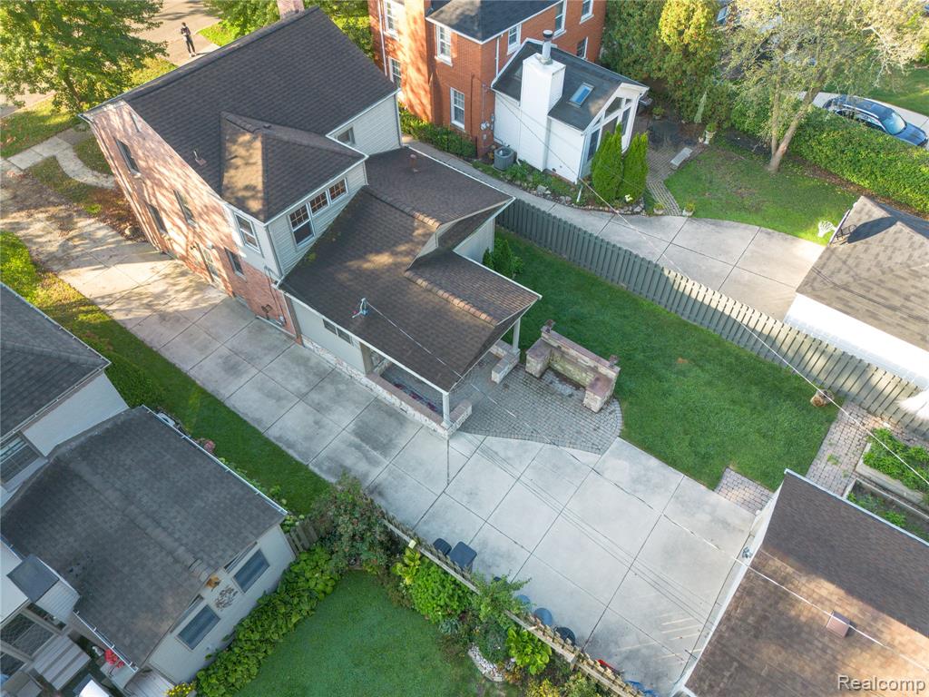 450 Roland Road, Grosse Pointe Farms, MI 48236 — Photo 48