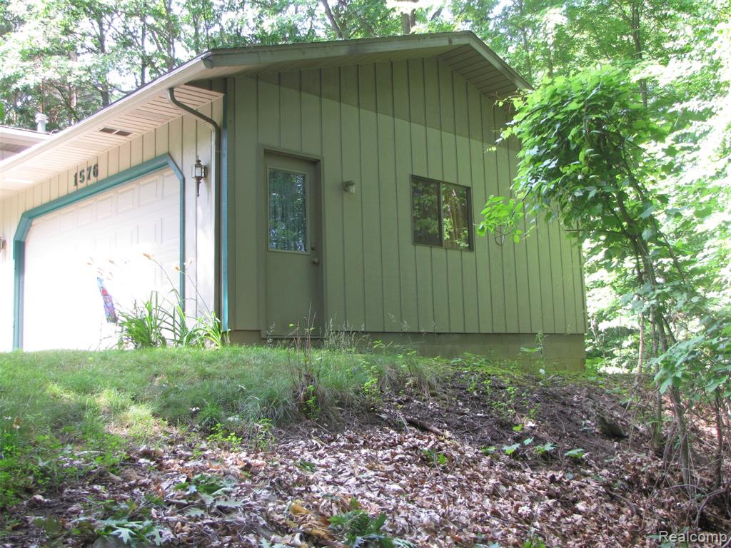 1576 Pine Knoll Lane, Caro, MI 48723 — Photo 22
