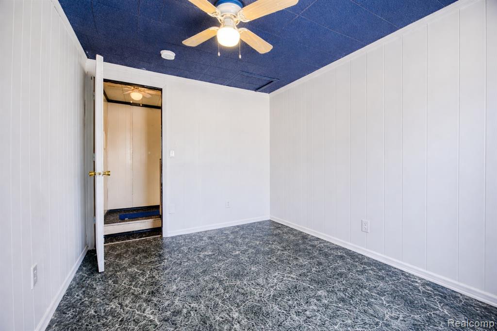 2209 Progress Avenue, Lincoln Park, MI 48146 — Photo 21
