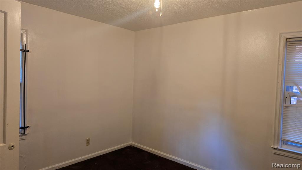 5937 Radnor Street, Detroit, MI 48224 — Photo 32